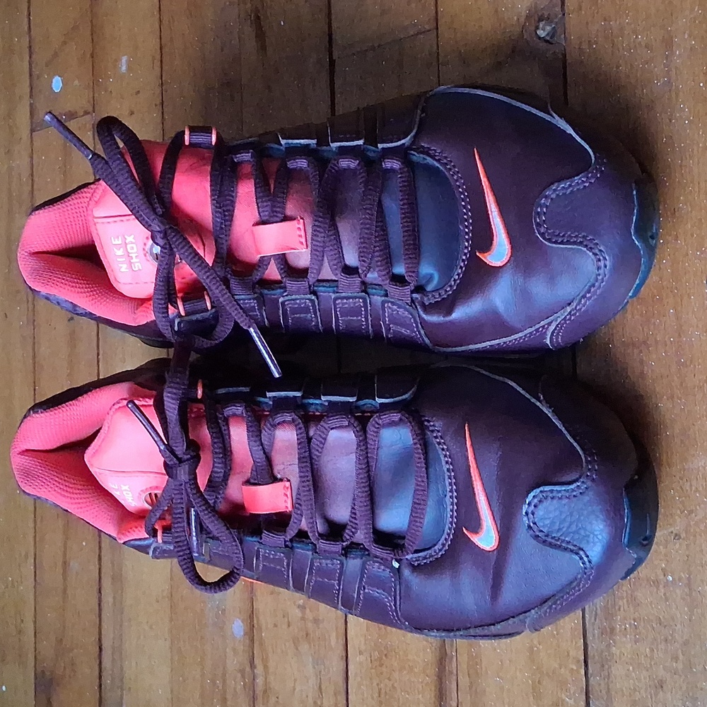 Nike Shox Size 7 - Picture 2 of 10